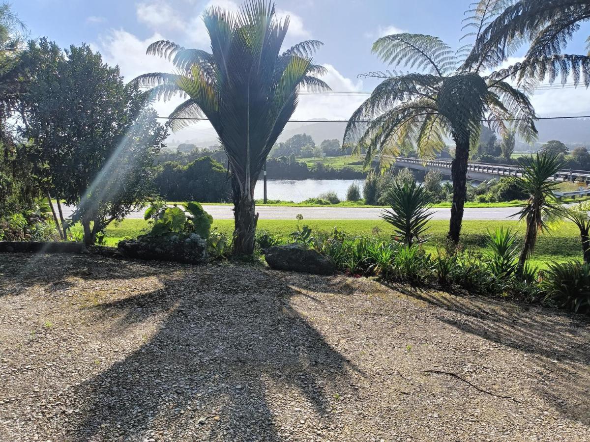 Riverstone Retreat Karamea المظهر الخارجي الصورة