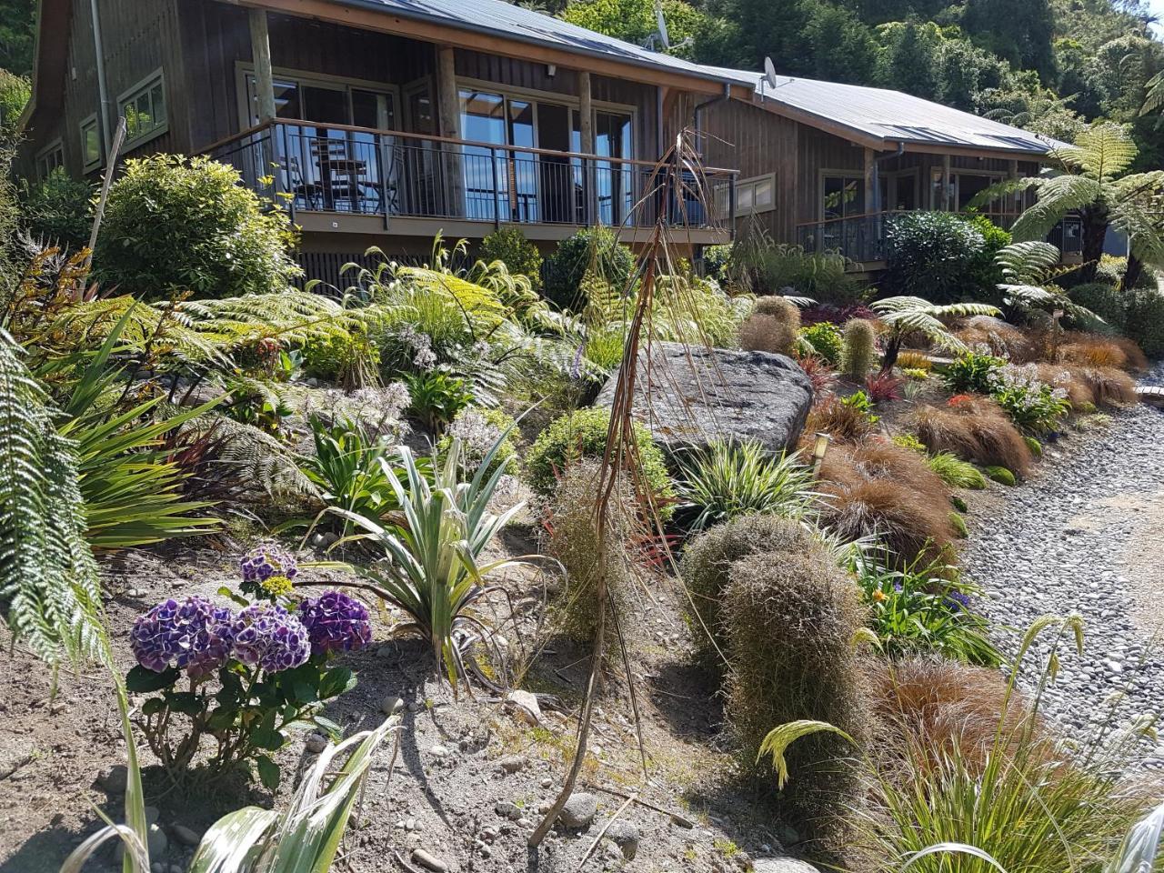 Riverstone Retreat Karamea المظهر الخارجي الصورة